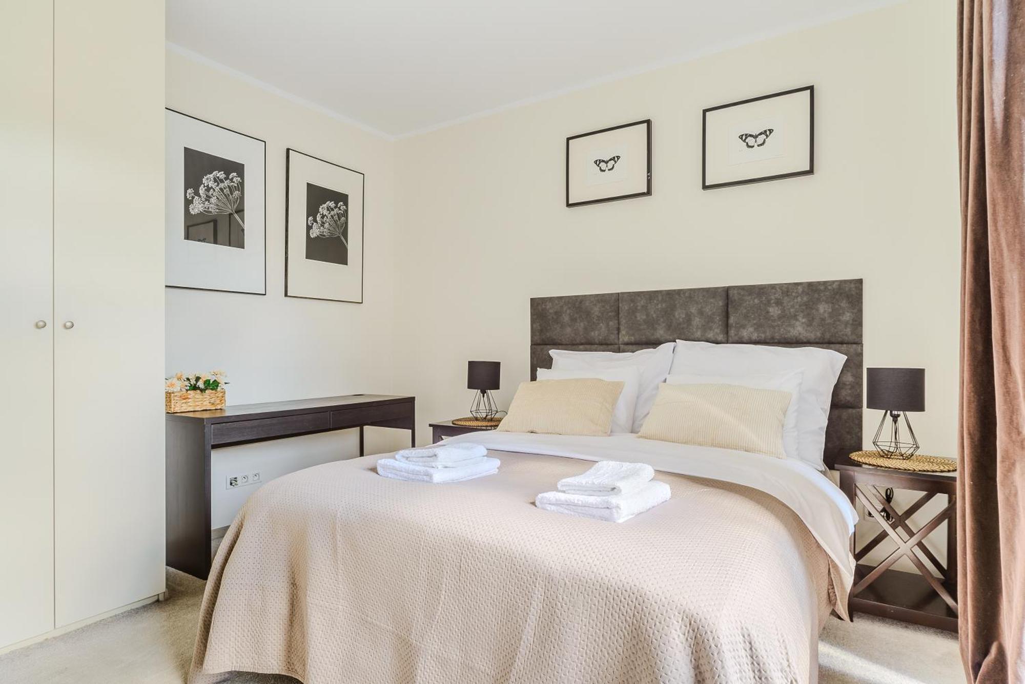 P&O Apartments Arkadia 1 ワルシャワ エクステリア 写真